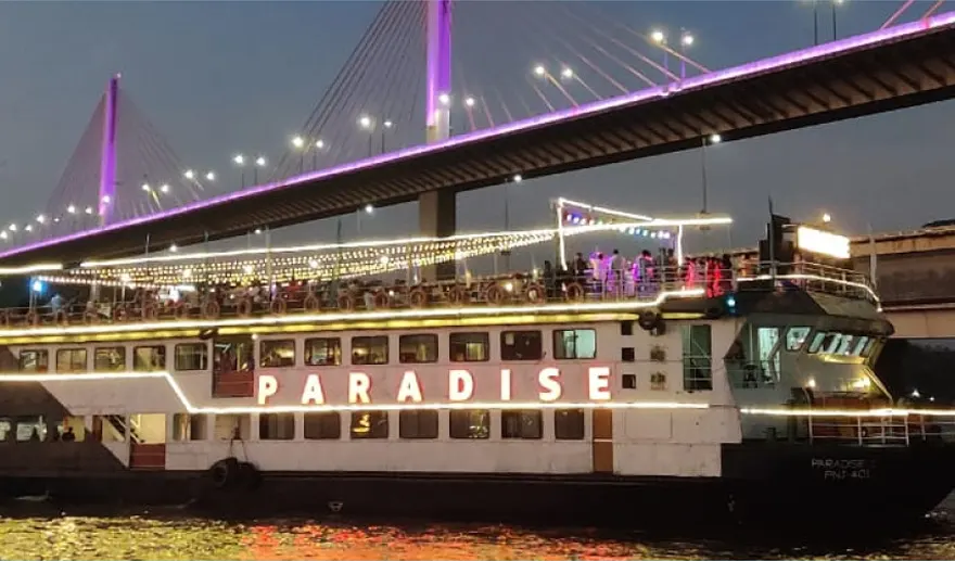 Family Dinner Cruise Luxury at Mandovi River (By Paradise Cruises)