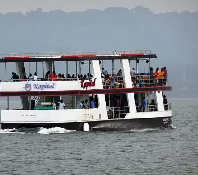 Dinner Party Cruise at Mandovi River (By Kapitol Cruise)