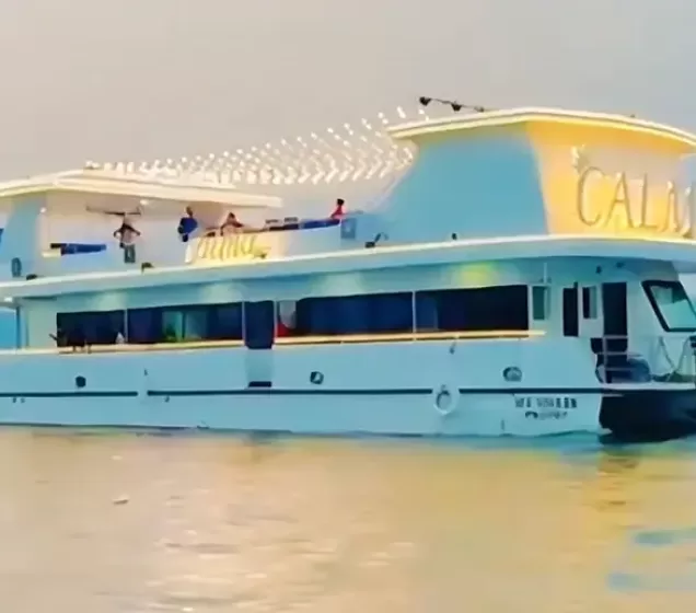 Calma Dinner Cruise