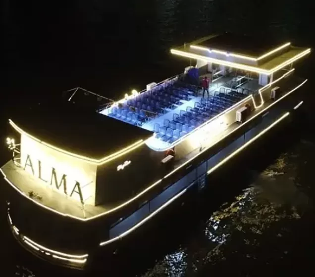 Calma Dinner Cruise